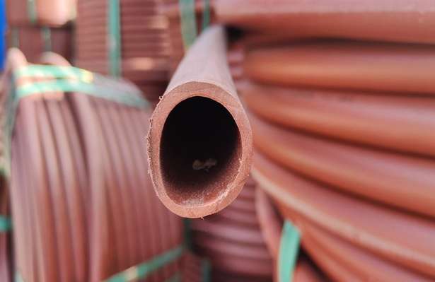 日土电力行业使用的RPE阻燃穿线管有哪些标准？